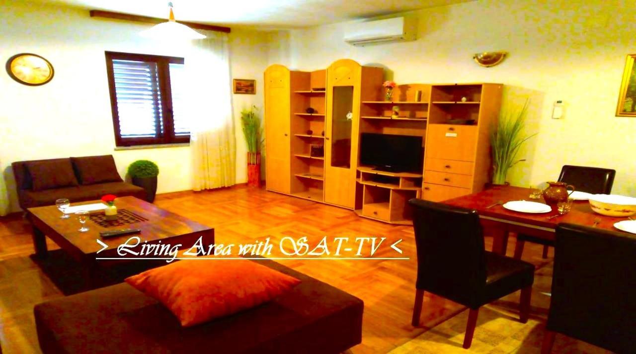 Apartmán House White Stone Split Podstrana Pokoj fotografie
